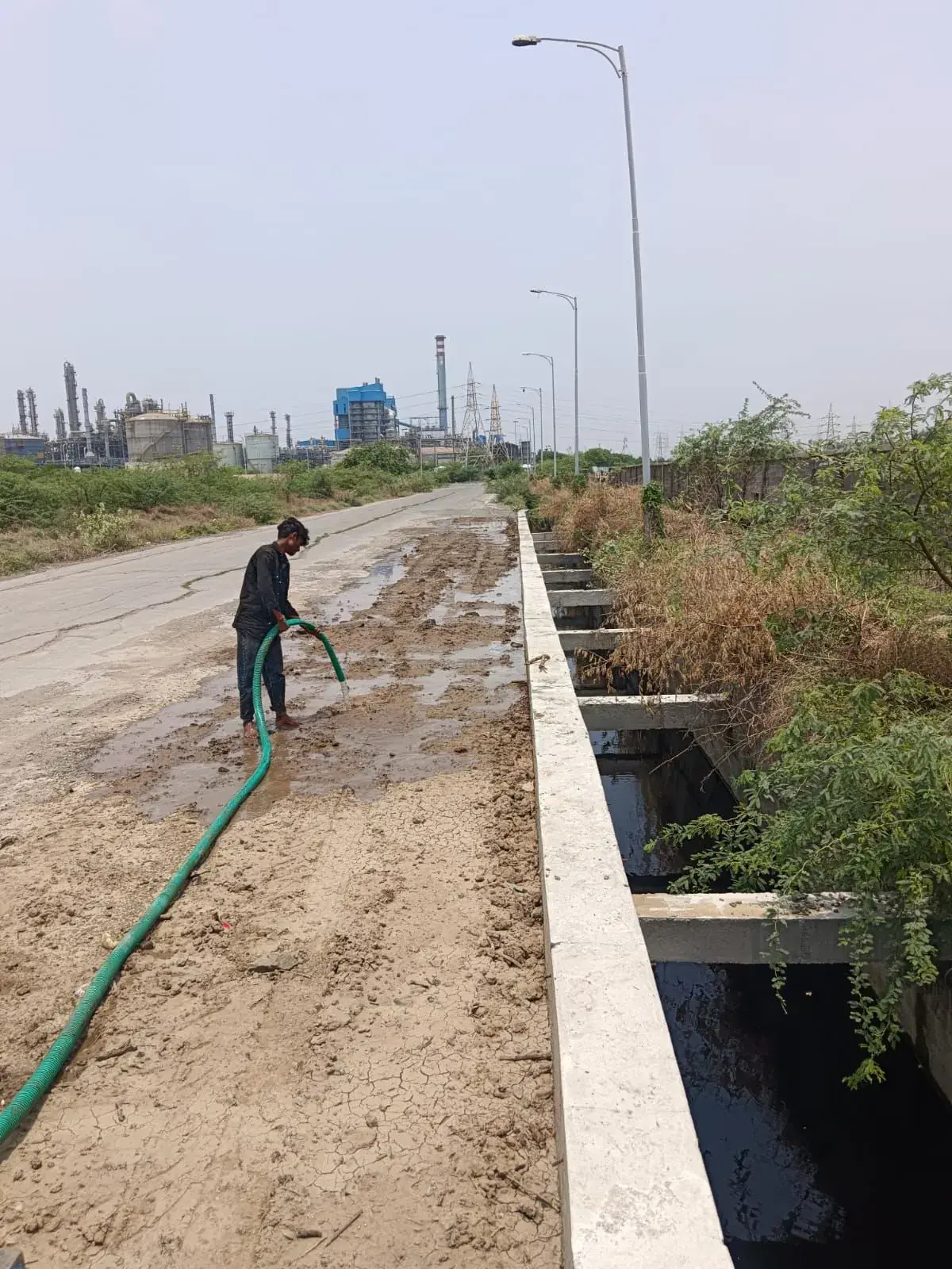 Reinforced cement concrete (RCC) storm water drain construction by CIP